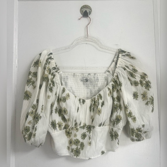 Abercrombie & Fitch Crinkle Smocked Puff Sleeve Top Sweetheart Neckline Size L - Picture 3 of 5